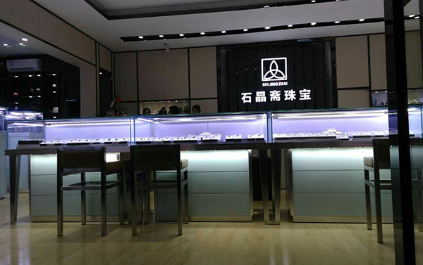 采購珠寶首飾柜臺(tái),鴻鈦珠寶展柜廠,定制珠寶首飾柜臺(tái),玻璃珠寶展示柜 采購珠寶首飾柜臺(tái),鴻鈦珠寶展柜廠,定制珠寶首飾柜臺(tái),玻璃珠寶展示柜