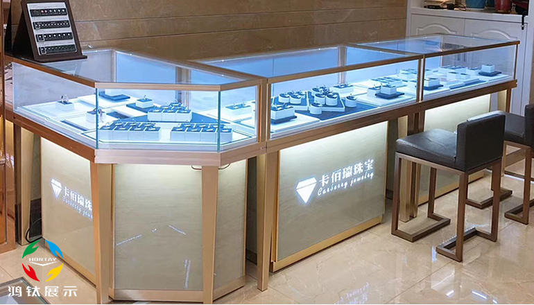 商場玻璃珠寶展示柜，不但不貴，還不止好一點！